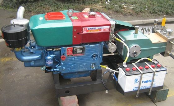 เครื่องทำความสะอาดด้วยพลังน้ำอุตสาหกรรมขนาด 7.5kw แรงดันการทำงานที่ปรับได้