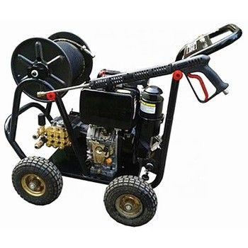 7.5kw 250Bar เครื่องซักผ้ารถยนต์เพื่อการพาณิชย์แบบพกพาแรงดันสูง 3600psi