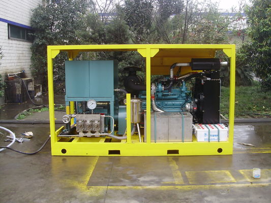 600bar 75kw Trolley เครื่องฉีดน้ำแรงดันสูงเครื่องฉีดน้ำแรงดันเครื่องยนต์