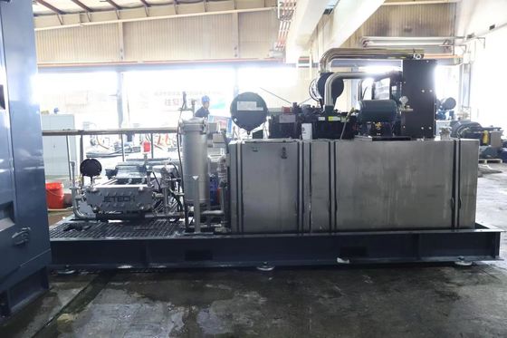 2800bar Hydro Blasting Machine สําหรับคอนกรีต ถอน Hydro Blaster 700HP