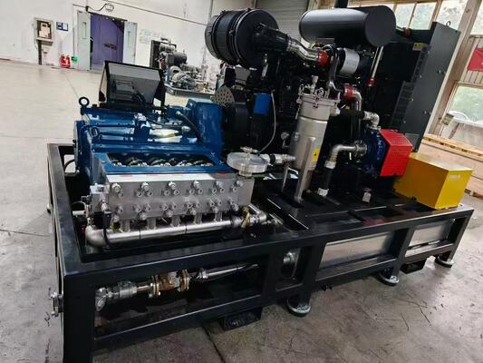 75kw Hydro Blaster เครื่องล้างความดัน รัสดีโอไซด์ Hydro Blasting Machine